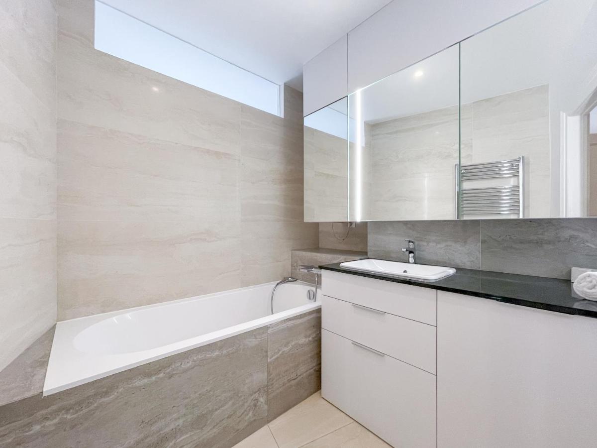 Elysian Apartment Bratislava Exteriér fotografie